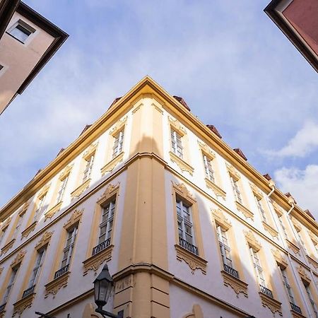 Barockes Wohnen Am Marktplatz-Stadtmitte Wurtzburgo Exterior foto
